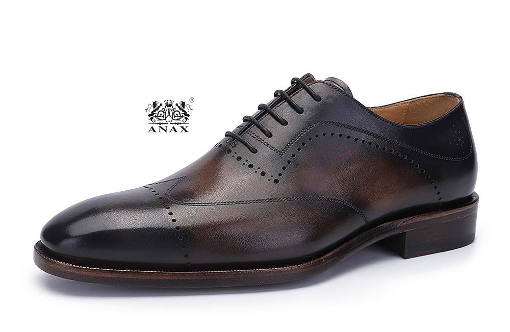 Brogue Design Leather Oxford Shoes