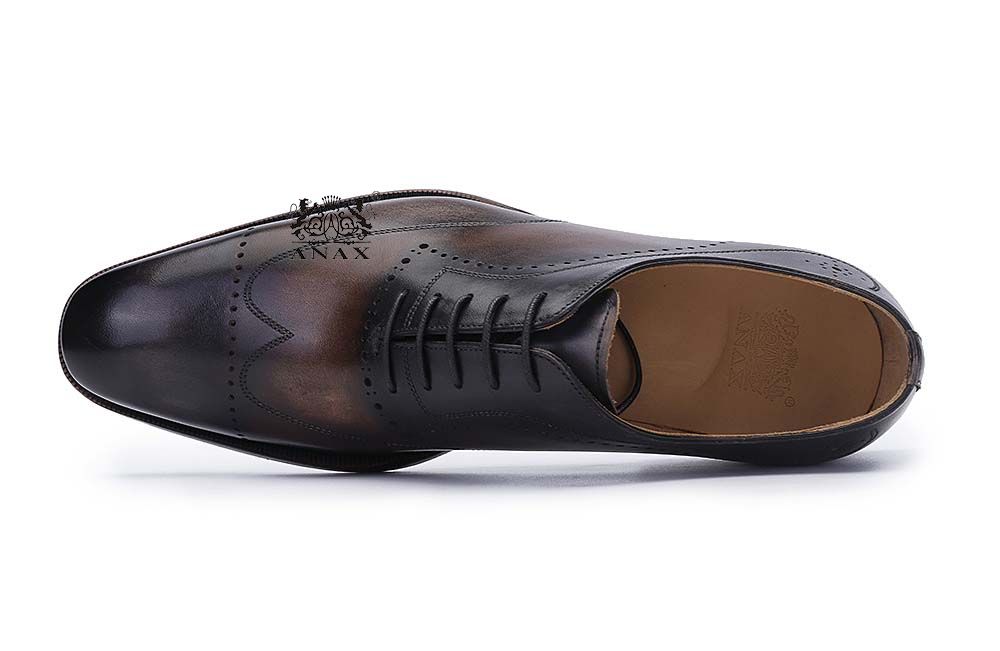 Brogue Design Leather Oxford Shoes